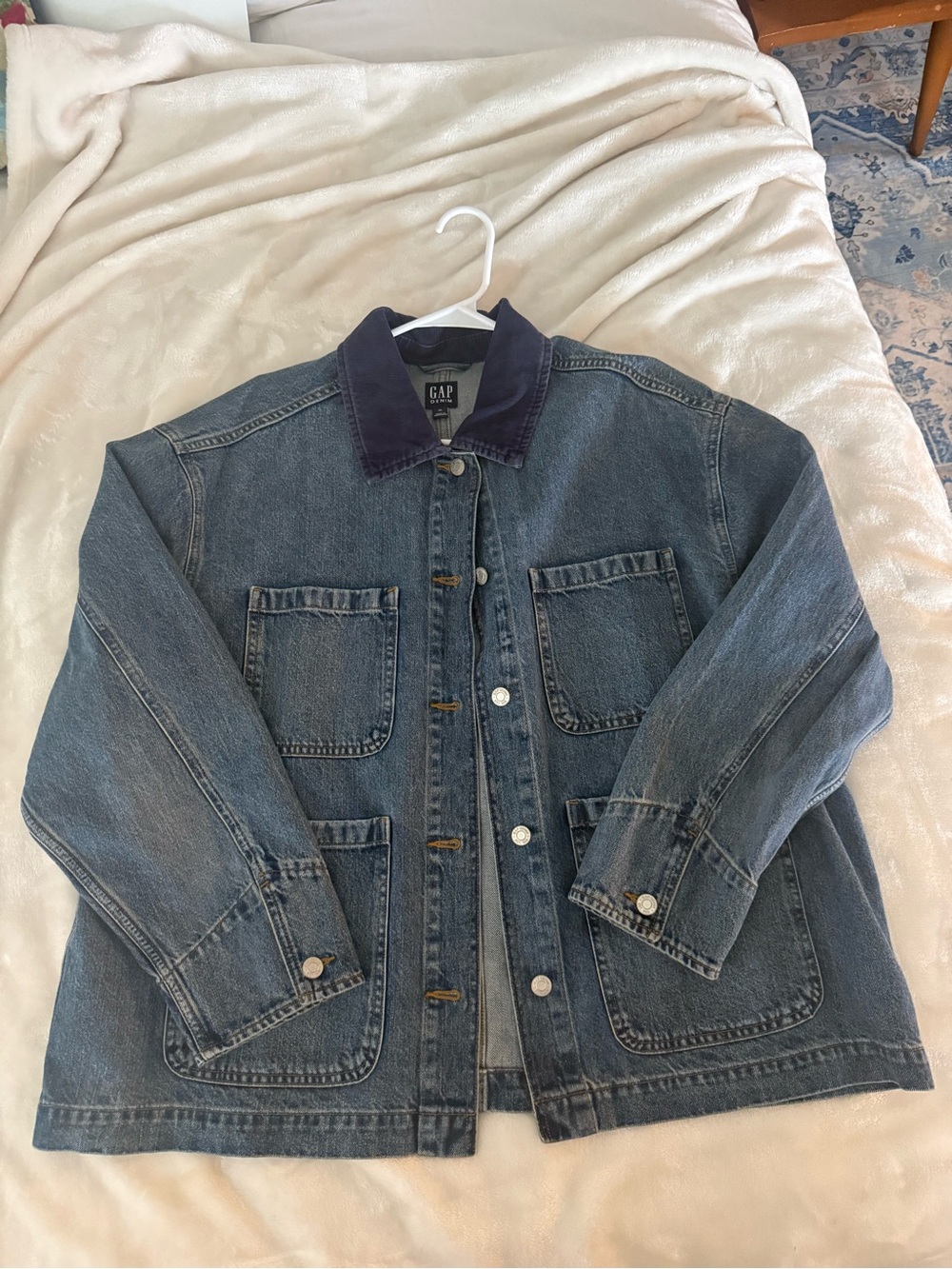 GAP Women’s chore coat. New without tags. Never worn.